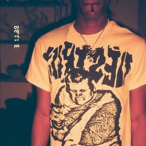 DESTROY TEE NOVAS MAKE